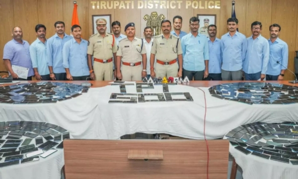 tirupati-sp-l-subbarayudu-launches-14th-phase-mobile-recovery-mela-151