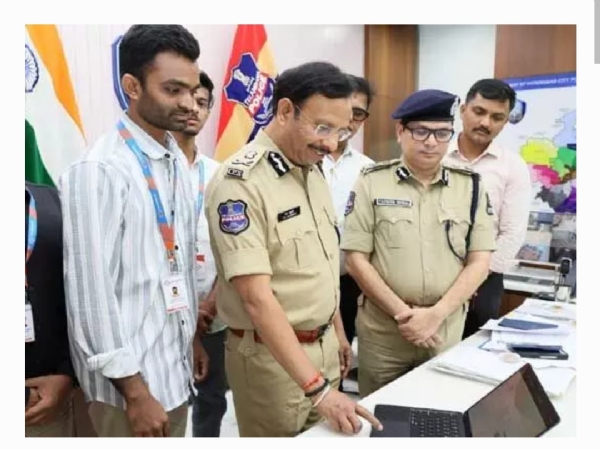 Police Police
