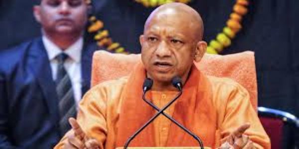 రోడ్లపై నమాజ్ నిరోధం, బహిరంగ ప్రదేశాల్లో బక్రీద్  కుర్బానీపై నిషేధం: ఉత్తరప్రదేశ్ ముఖ్యమంత్రి యోగి ఆదిత్యనాథ్ కఠిన ఆదేశాలు