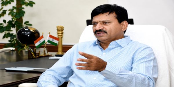 ఇంటర్వ్యూ/తెలంగాణ రెవెన్యూ మరియు హౌసింగ్ మంత్రి శ్రీనివాస్ రెడ్డి/భూ-భారతి మరియు ఇందిరమ్మ హౌసింగ్ పథకం మా విజయ గాథను చెబుతుంది