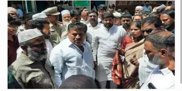 అగ్ని ప్రమాద సంఘటన స్థలాన్ని పరిశీలించిన హైదరాబాద్ జిల్లా కలెక్టర్