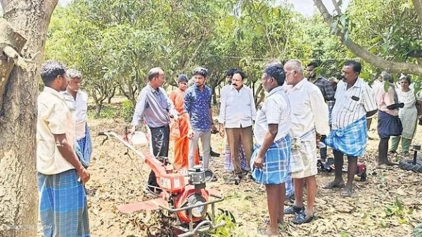 రైతులకు చేదోడువాదోడుగా నిలుస్తున్న యాంత్రీకరణ ప్రక్రియ