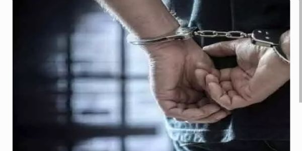 7 కిలోల హైడ్రోపోనిక్ గంజాయి పట్టివేత.. హైదరాబాద్ యువకుడు అరెస్ట్