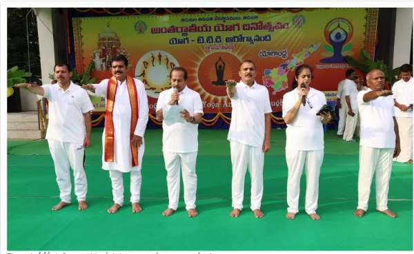 టీటీడీ పరిపాలనా భవనంలో ఘనంగా అంతర్జాతీయ యోగా దినోత్సవం