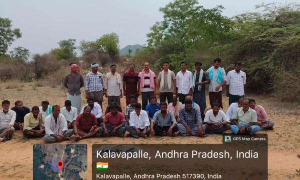 కోర్తికోట శివారులో పేకాట స్థావరంపై పోలీసులు మెరుపు దాడులు