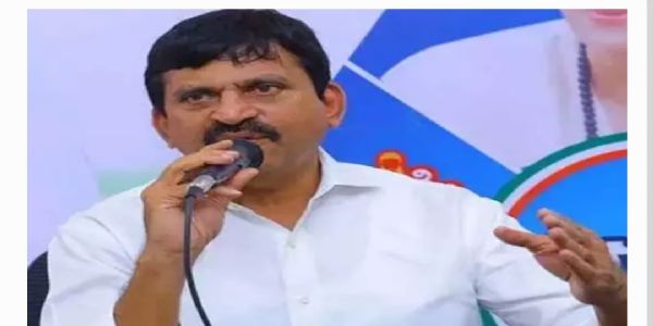 రైతులకు బేడీలు వేసిన చరిత్ర మీది.. బీఆర్ఎస్పై మంత్రి పొంగులేటి