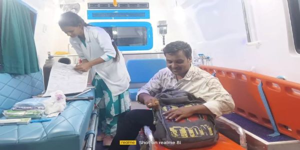 నేషనల్ హైవేలో అంబులెన్స్ సేవలు తనిఖీ చేసిన సీనియర్ అధికారి