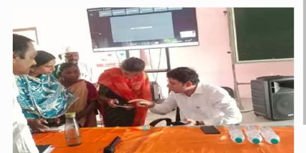 ఇకనైనా నిర్లక్ష్యం వీడండి.. ఫార్మర్ రిజిస్ట్రీ కార్యక్రమాన్ని వీలైనంత త్వరలో పూర్తి చేయండి.. నిర్మల్ జిల్లా కలెక్టర్