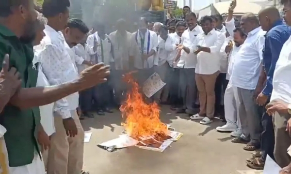 ysrcp-ex-mla-gangula-brijendra-reddy-burns-tdp-a ysrcp-ex-mla-gangula-brijendra-reddy-burns-tdp-a