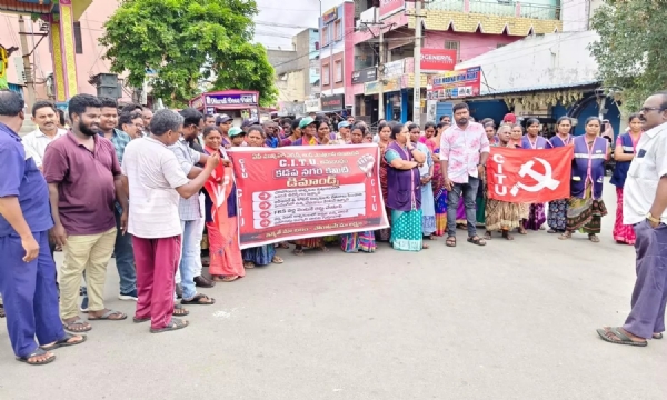 kadapa-municipal-workers-protest-demand-solutions-to-pending-issues-1652 kadapa-municipal-workers-protest-demand-solutions-to-pending-issues-1652