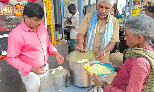 ekalavya-jayanthi-celebrated-in-ramasamudram-annadhanam-held-167 ekalavya-jayanthi-celebrated-in-ramasamudram-annadhanam-held-167