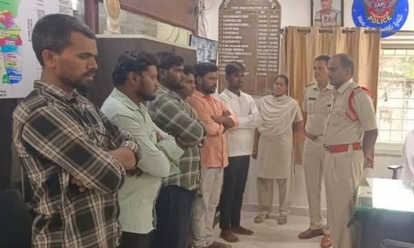 రౌడీషీటర్లు, గంజాయి బ్యాచ్కు రౌడీషీటర్లు, గంజాయి బ్యాచ్కు