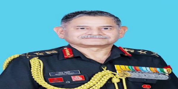 ఆర్మీ చీఫ్ జనరల్ ఉపేంద్ర ద్వివేది జమ్మూకశ్మీర్ పూంచ్ ఫార్వర్డ్ ఏరియా పర్యటన: భద్రతా పరిస్థితుల సమీక్ష