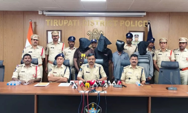 /tirupati-police-solve-srikalahasti-murder-case-arrest-4-accused /tirupati-police-solve-srikalahasti-murder-case-arrest-4-accused