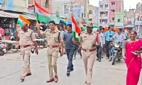 /tiranga-rally-held-in-markapur-osd-stresses-youths-role