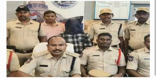 9.520 కిలోల గంజాయిని పట్టుకున్న కొత్తగూడెం పోలీసులు..