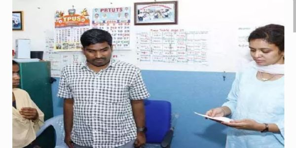 మద్దూరు మున్సిపాలిటీ, తహసీల్దార్, ఎంపీడీవో కార్యాలయాల్లో జిల్లా కలెక్టర్ ఆకస్మిక తనిఖీ