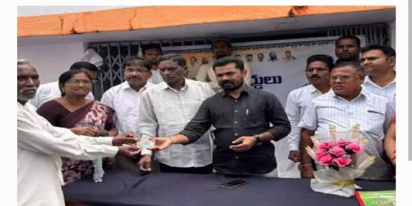 అర్హులందరికీ రేషన్ కార్డులు.. ఇల్లు లేని ప్రతి కుటుంబానికి ఇందిరమ్మ ఇల్లు.. ఖానాపూర్ ఎమ్మెల్యే