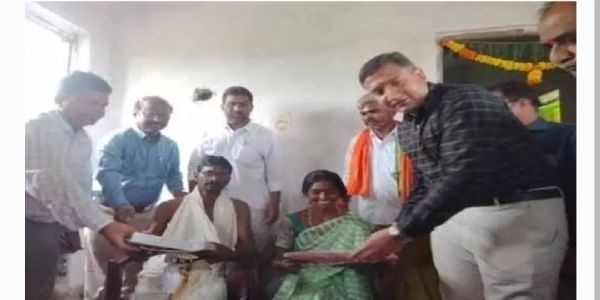 అర్హులకు సేవ చేయడంలోనే సంతృప్తి : కలెక్టర్ రాజర్షి షా