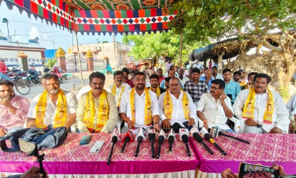 kovur-tdp-leaders-strongly-condemn-nallapareddys-remarks-169593 kovur-tdp-leaders-strongly-condemn-nallapareddys-remarks-169593