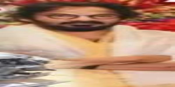 రాయదుర్గంలో హిట్ అండ్ రన్ కేసు.. ఆర్ట్ డైరెక్టర్ కుమారుడి అరెస్ట్