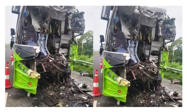 ఏపీలో ఘోర బస్సు ప్రమాదం.. ఒకరు మృతి, 24 మందికి గాయాలు