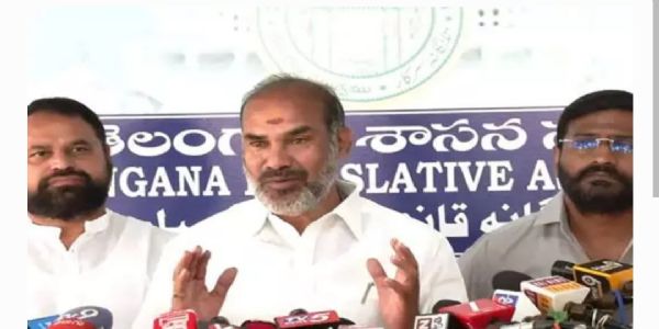 కేటీఆర్, హరీశ్ లు వీరప్పన్ను మించిన ఘనులు: ఆది శ్రీనివాస్