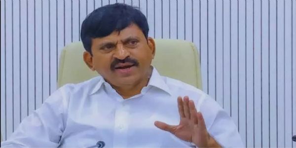 భూ దోపిడికి పాల్పడ్డ హరీష్ రావు.. మంత్రి పొంగులేటి