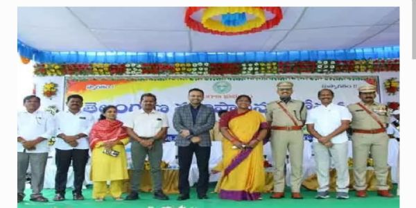 అన్ని రంగాల్లో ములుగు జిల్లా సమగ్ర అభివృద్ధి.. మంత్రి సీతక్క