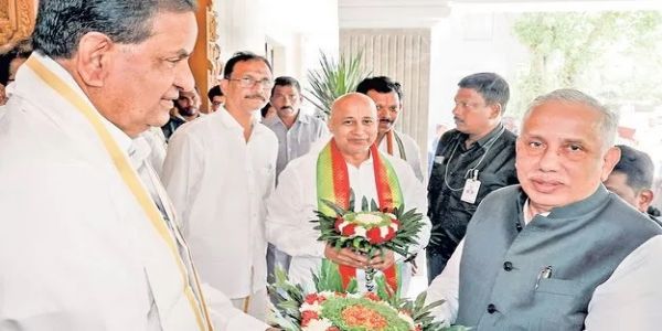 తిరుమల శ్రీవారిని దర్శించుకున్న ఏపీ రాష్ట్ర గవర్నర్ అబ్దుల్ నజీర్
