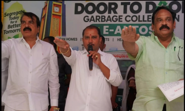 అనంతపురం నగరంలో ఇంటింటి చెత్త సేకరణకు ఎలక్ట్రిక్ స్వచ్ఛ్ ఆటోలు అనంతపురం నగరంలో ఇంటింటి చెత్త సేకరణకు ఎలక్ట్రిక్ స్వచ్ఛ్ ఆటోలు