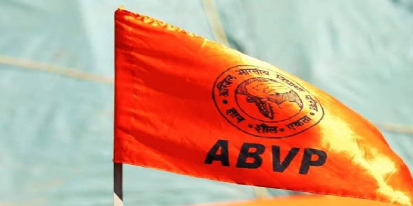 ఢిల్లీ విశ్వవిద్యాలయ విద్యార్థి సంఘం ఎన్నికలు: మూడు స్థానాల్లో ఒకే కూటమి గెలుపు – ఒక చోట స్వతంత్ర అభ్యర్థి విజయం