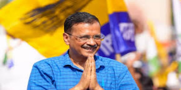 పీఎం మోదీ డిగ్రీ వివాదం: కేజ్రీవాల్ పిటిషనర్ కాదు, రూ.25 వేల జరిమానా రద్దు చేయాలి – గుజరాత్ హైకోర్టులో సింఘ్వీ వాదనలు