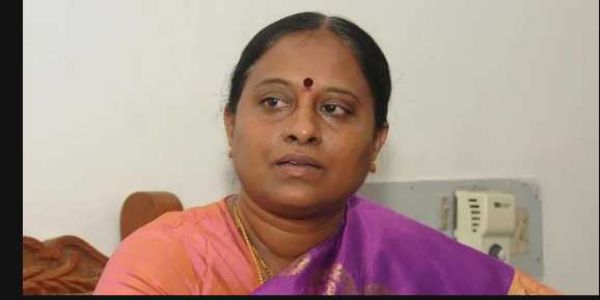సీఎం రేవంత్పై అధిష్ఠానం చర్యలు తీసుకోవాలి: మంత్రి కొండా సురేఖ