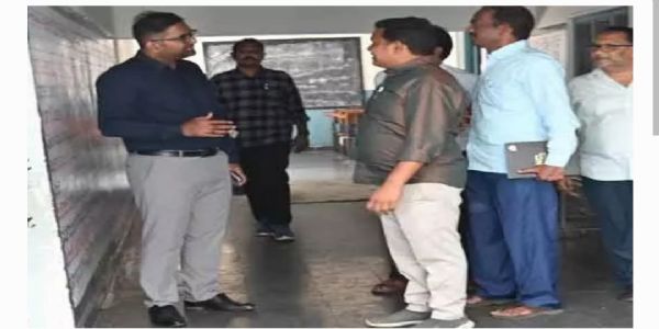 పాఠశాలల్లో పెండింగ్ పనులను నిర్ణీత గడువులోగా పూర్తి చేయాలి.. పెద్దపల్లి జిల్లా కలెక్టర్