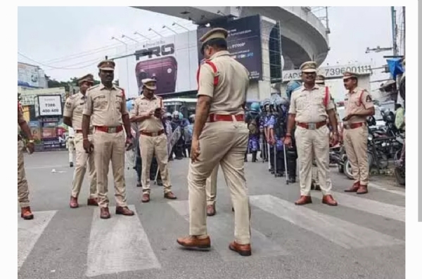 Police Police