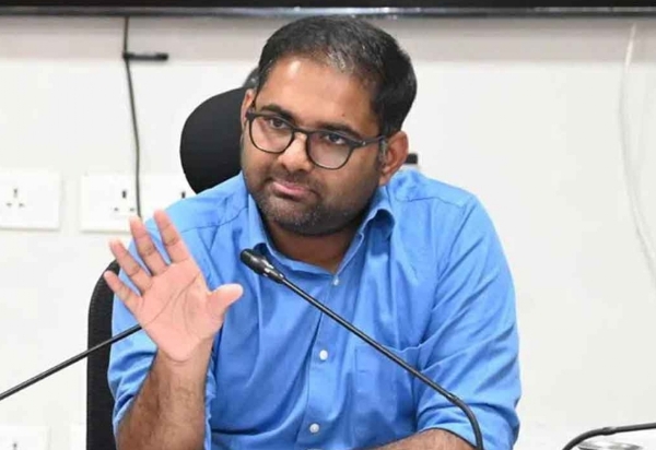 కలెక్టర్ కలెక్టర్