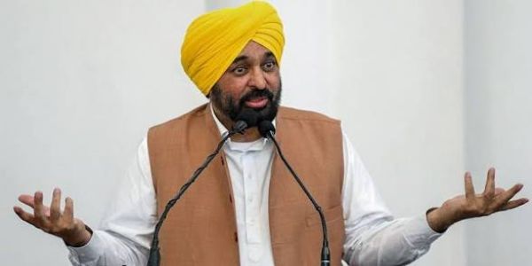 పంజాబ్ ముఖ్యమంత్రి భగవంత్ మాన్ ఆయన సతీమణిపై బీజేపీ ఆరోపణలు