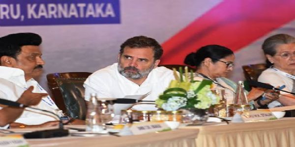 ఢిల్లీలో 