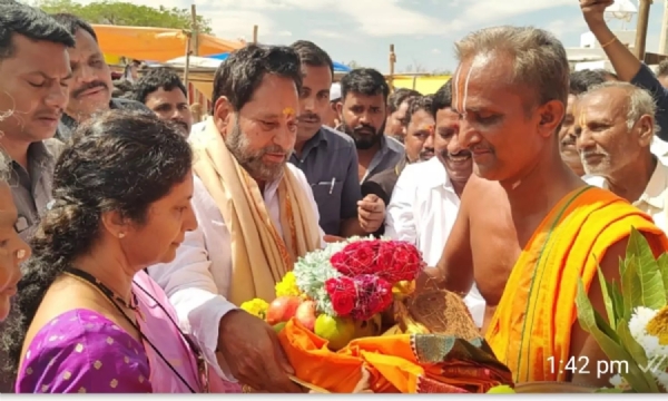 annamayya-mla-amarnath-reddy-attends-rajanalabanda-temple-festival-181464