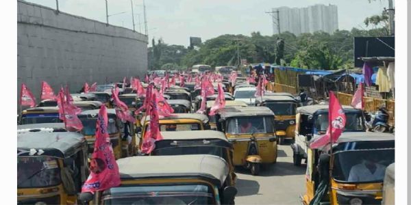 ఎమ్మెల్యే గూడెం మహిపాల్ రెడ్డి  నాయకత్వంలో ఆటో కార్మికుల ర్యాలీ