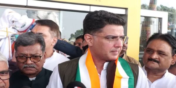 కాంగ్రెస్ పార్టీ కీలక నిర్ణయం..... పలు రాష్ట్రాలకు కొత్త ఏఐసీసీ ఇన్ ఛార్జ్ ల నియామకం